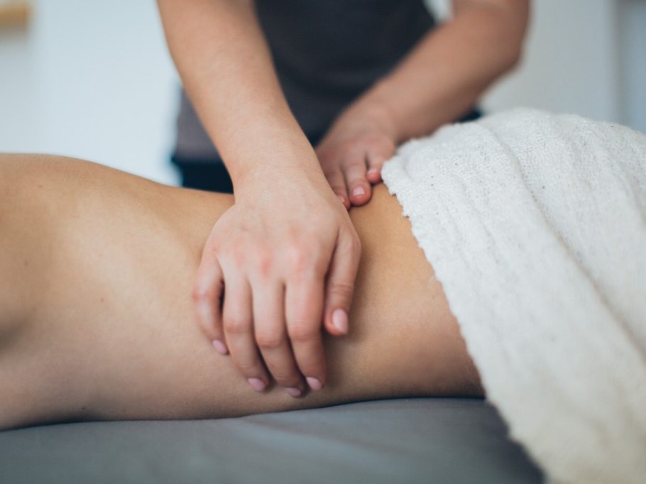 Rhythmische Massage bei Parkinson